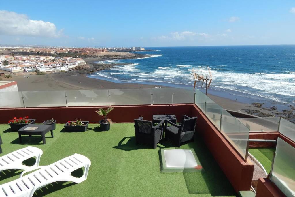 Big, Large Cozy Apartment With Sea View Ask For Additional Bedroom As An Extra Option Telde Eksteriør bilde