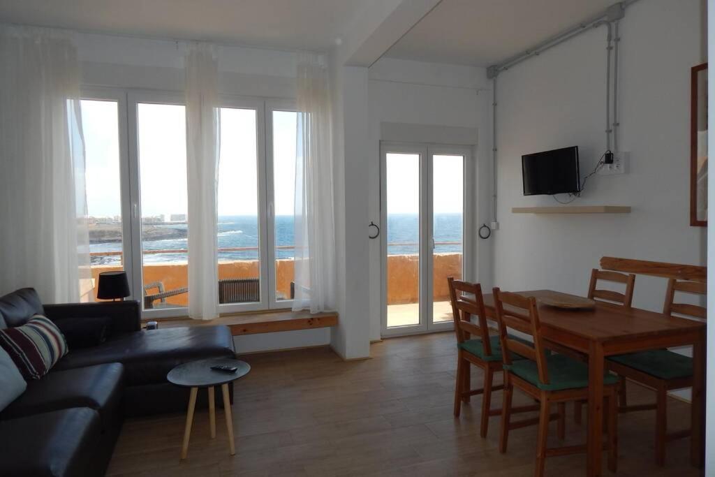 Big, Large Cozy Apartment With Sea View Ask For Additional Bedroom As An Extra Option Telde Eksteriør bilde