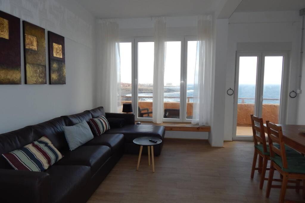 Big, Large Cozy Apartment With Sea View Ask For Additional Bedroom As An Extra Option Telde Eksteriør bilde
